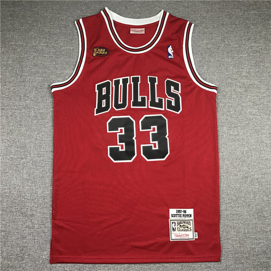 Men's Chicago Bulls Scottie Pippen Red 1997-98 Hardwood Classics Swingman Jersey1