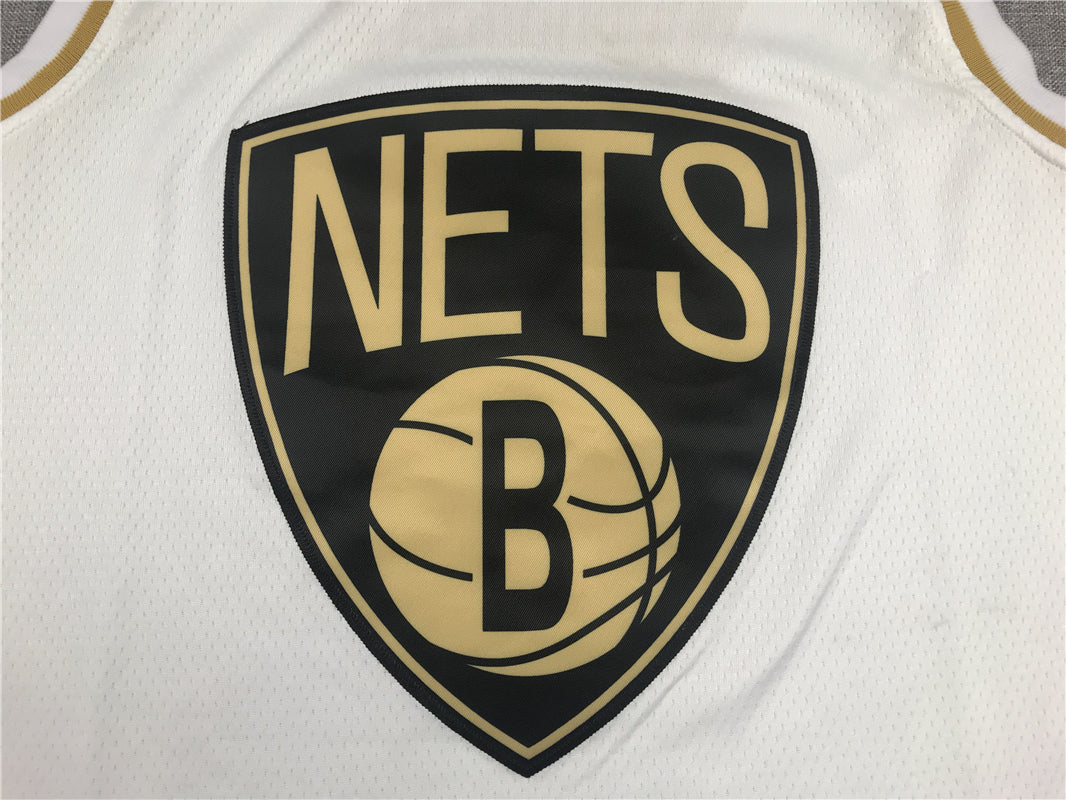 Men's Brooklyn Nets Kevin Durant #7 White Swingman Player Jersey1