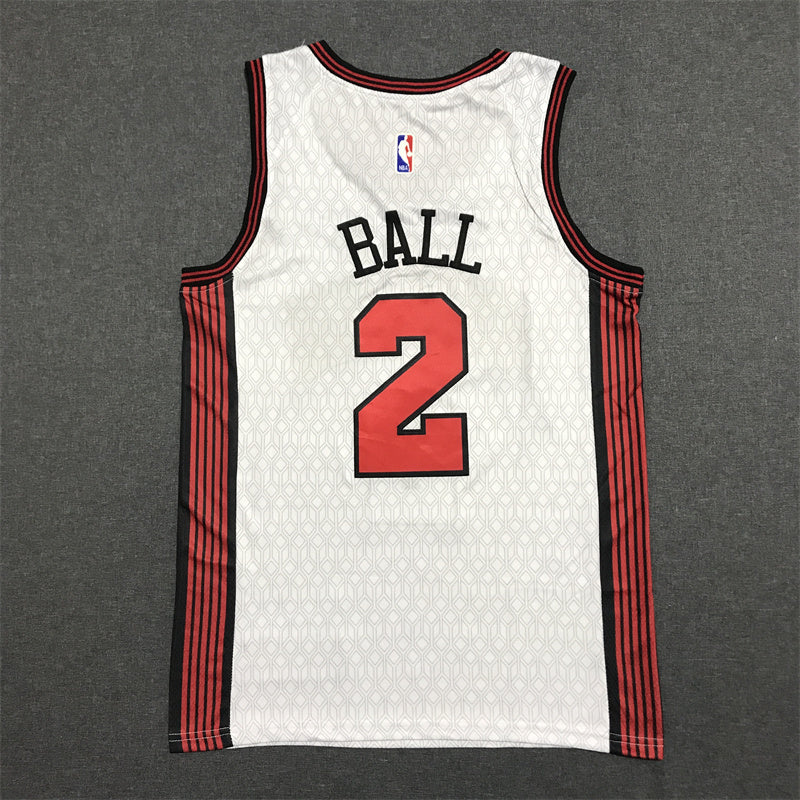 Men's Chicago Bulls Lonzo Ball #2 White 2022/23 Swingman Jersey1 - City Edition