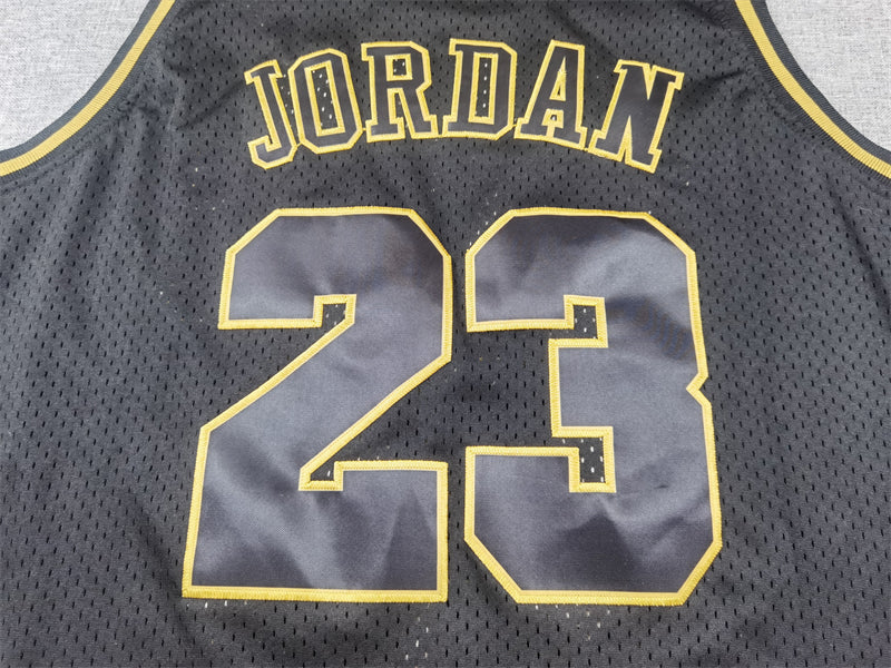 Men's Chicago Bulls Michael Jordan #23 Black 1997/98 Hardwood Classics Swingman Jersey1
