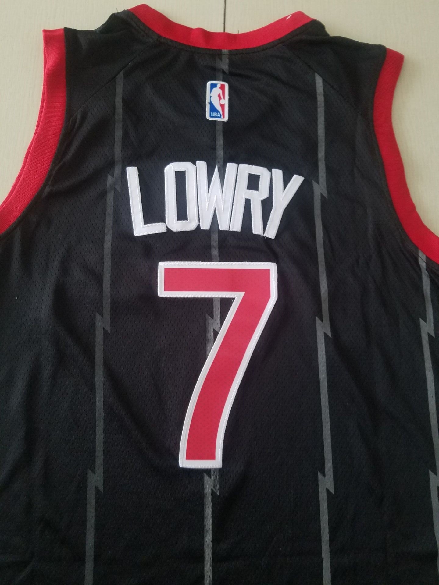 Men's Toronto Raptors Kyle Lowry Black 2020/21 Swingman Jersey1