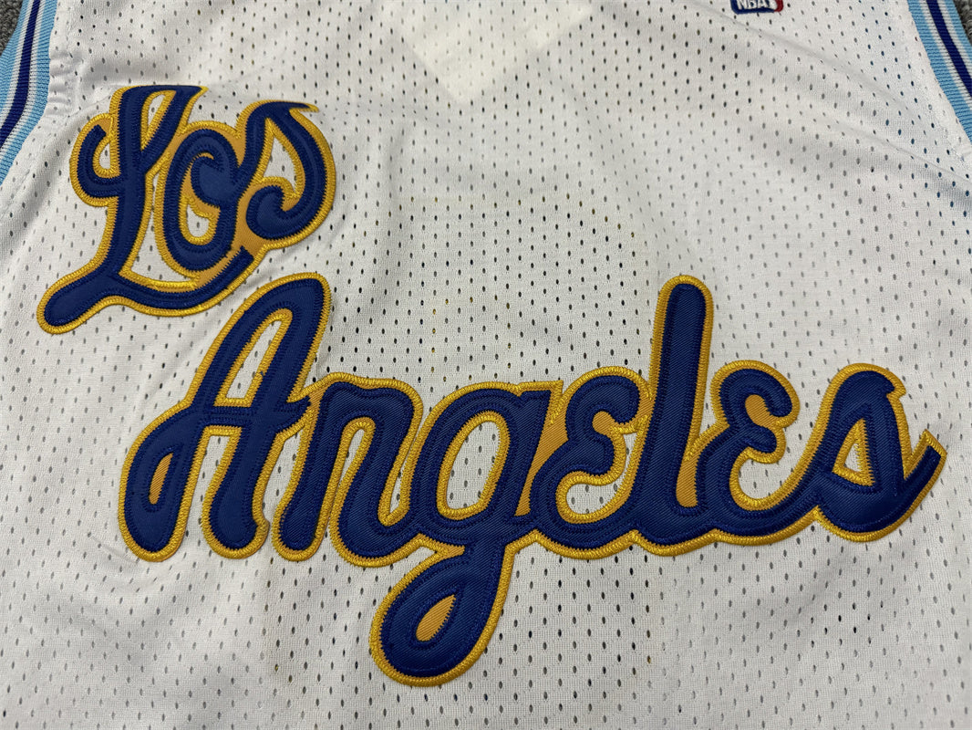 Men's Los Angeles Lakers Kobe Bryant 1996-97 White Hardwood Classics Authentic Jersey1