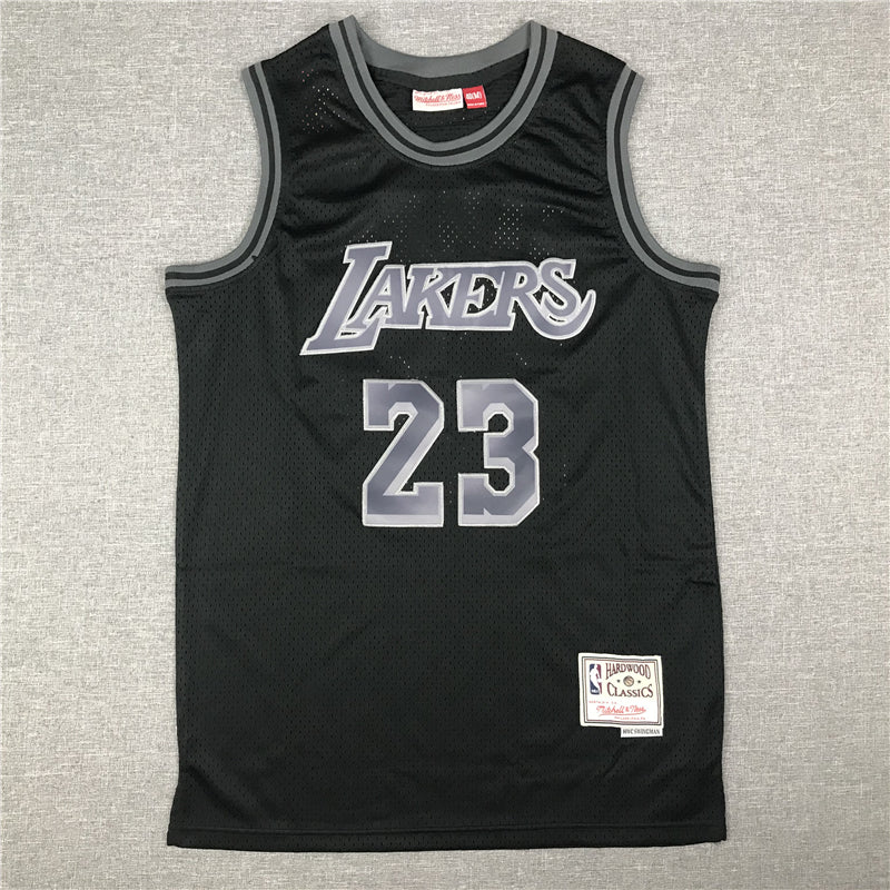 Men's Los Angeles Lakers LeBron James Black Hardwood Classics Swingman Jersey1