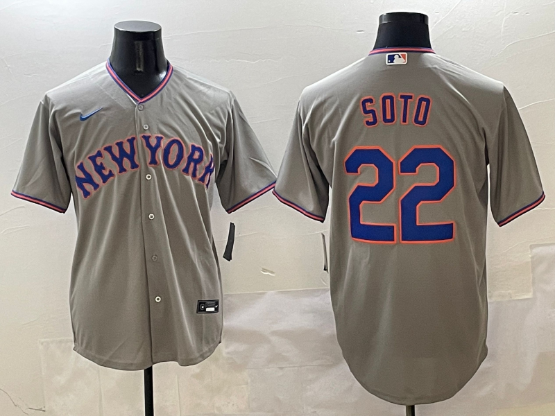Men's New York Mets Juan Soto #22 Gray Replica Player Jersey1