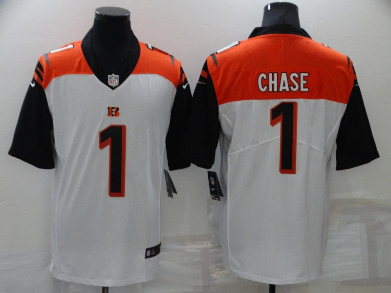 Men's Cincinnati Bengals Ja'Marr Chase #1 Orange/White Game Jersey2