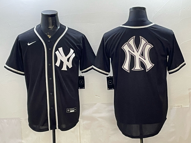 Men's New York Yankees Fashion Black Out Limited Game Jersey