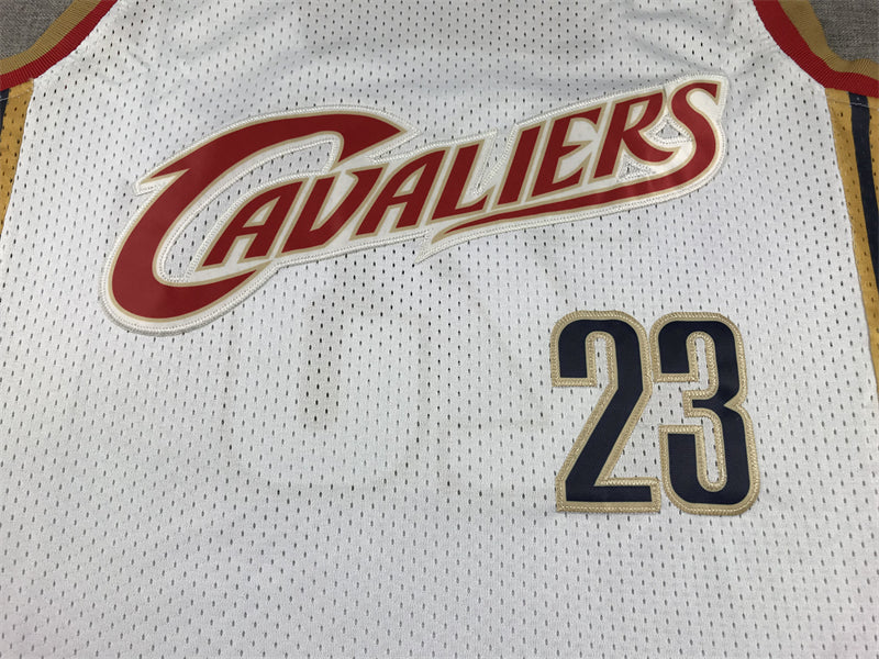 Men's Cleveland Cavaliers LeBron James #23 White 2003-04 Hardwood Classics Swingman Jersey1