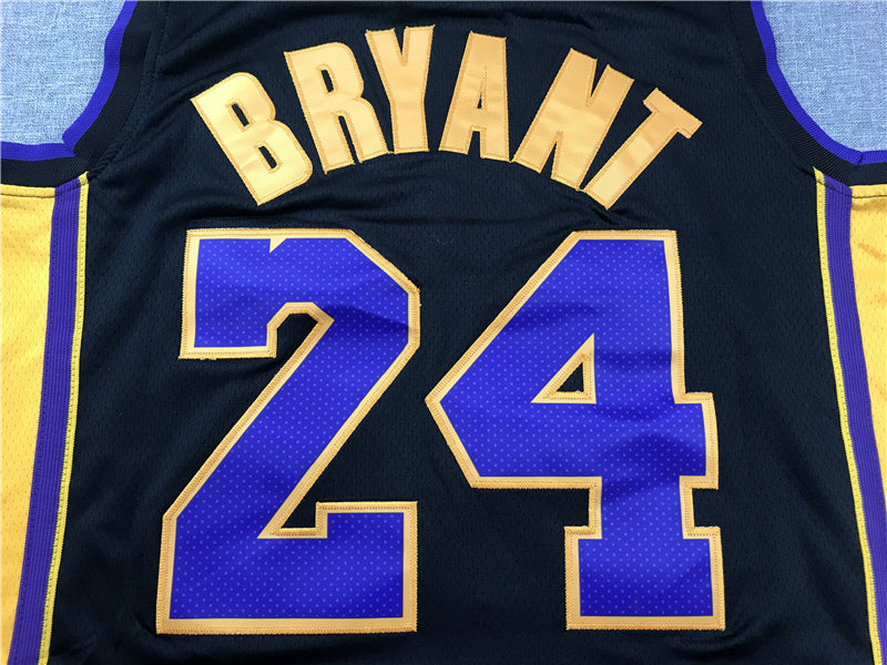 Men's Los Angeles Lakers Kobe Bryant Black #24 Swingman Player Jersey1