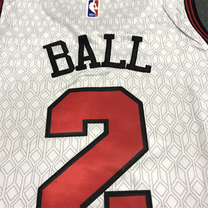 Men's Chicago Bulls Lonzo Ball #2 White 2022/23 Swingman Jersey1 - City Edition