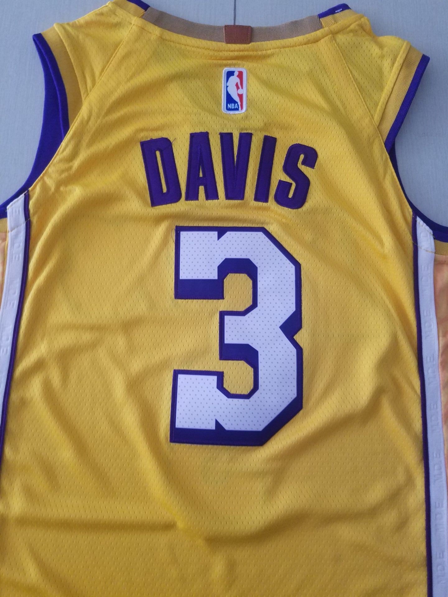 Men's Los Angeles Lakers Anthony Davis Yellow #3 Swingman Jersey1