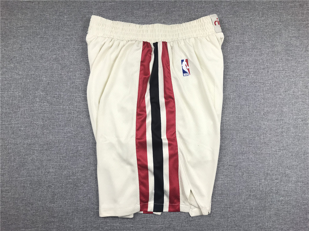 Men's Portland Trail Blazers White Pocket Shorts1