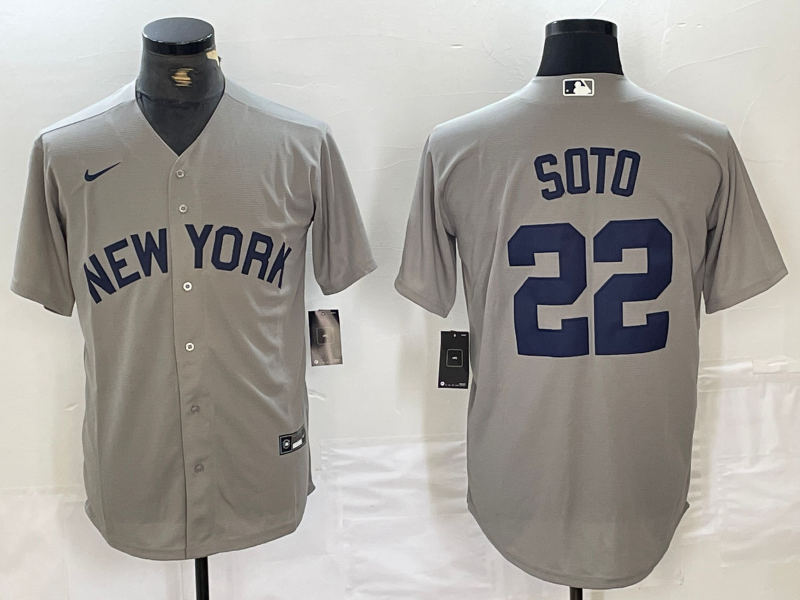 Men's New York Yankees Juan Soto #22 Gray Limited Game Jersey1