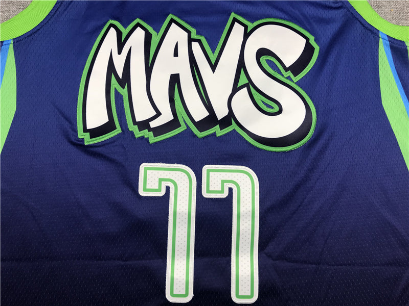 Men's Dallas Mavericks Luka Doncic #77 Blue Replica Jersey1