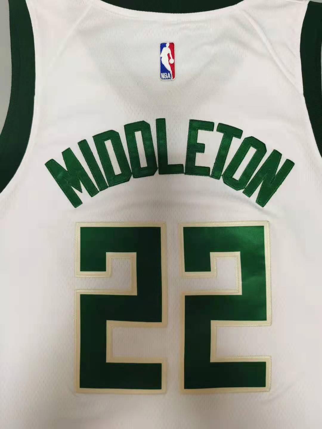 Men's Milwaukee Bucks Khris Middleton Fanatics Branded White Fast Break Jersey1