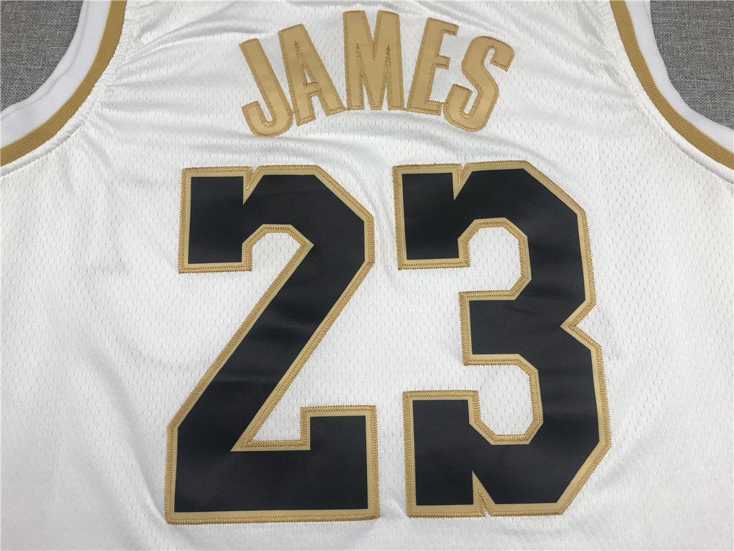 Men's Los Angeles Lakers LeBron James #23 White Swingman Jersey1