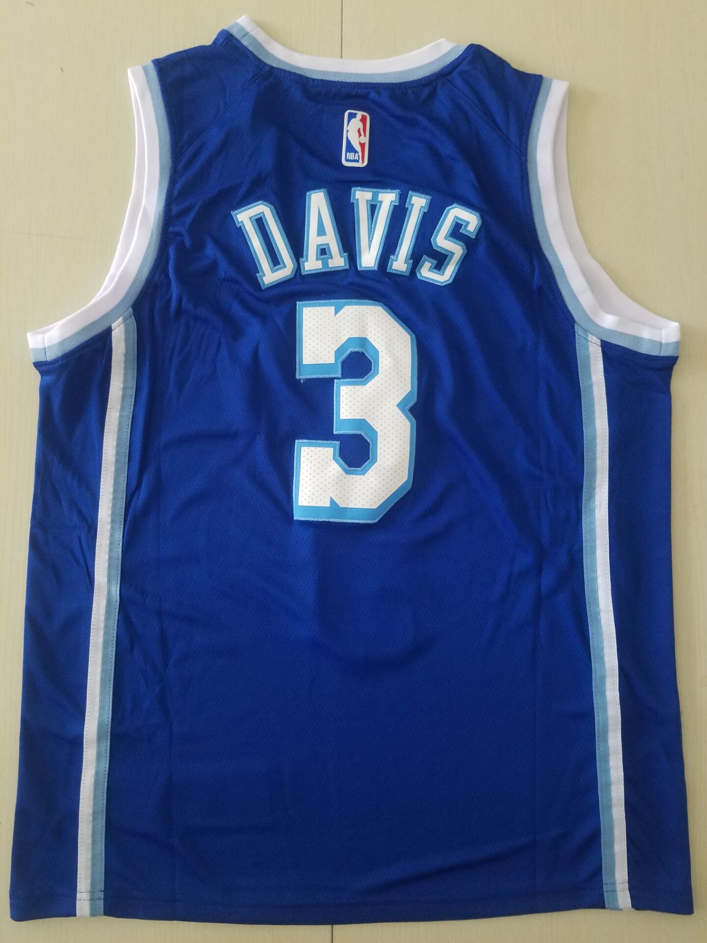 Men's Los Angeles Lakers Anthony Davis Blue #3 NBA Swingman Jersey1