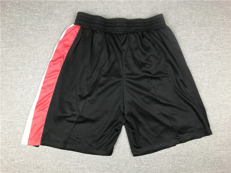 Men's Portland Trail Blazers Black Pocket Shorts1