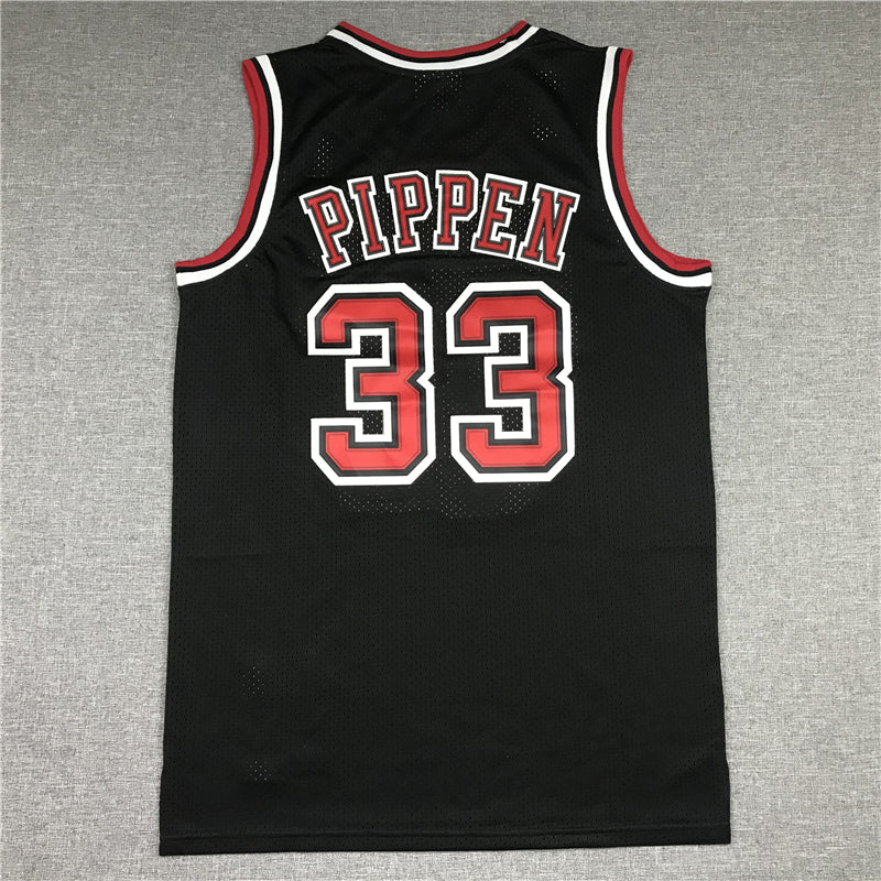 Men's Chicago Bulls Scottie Pippen 1997-98 Black Hardwood Classics Swingman Jersey1