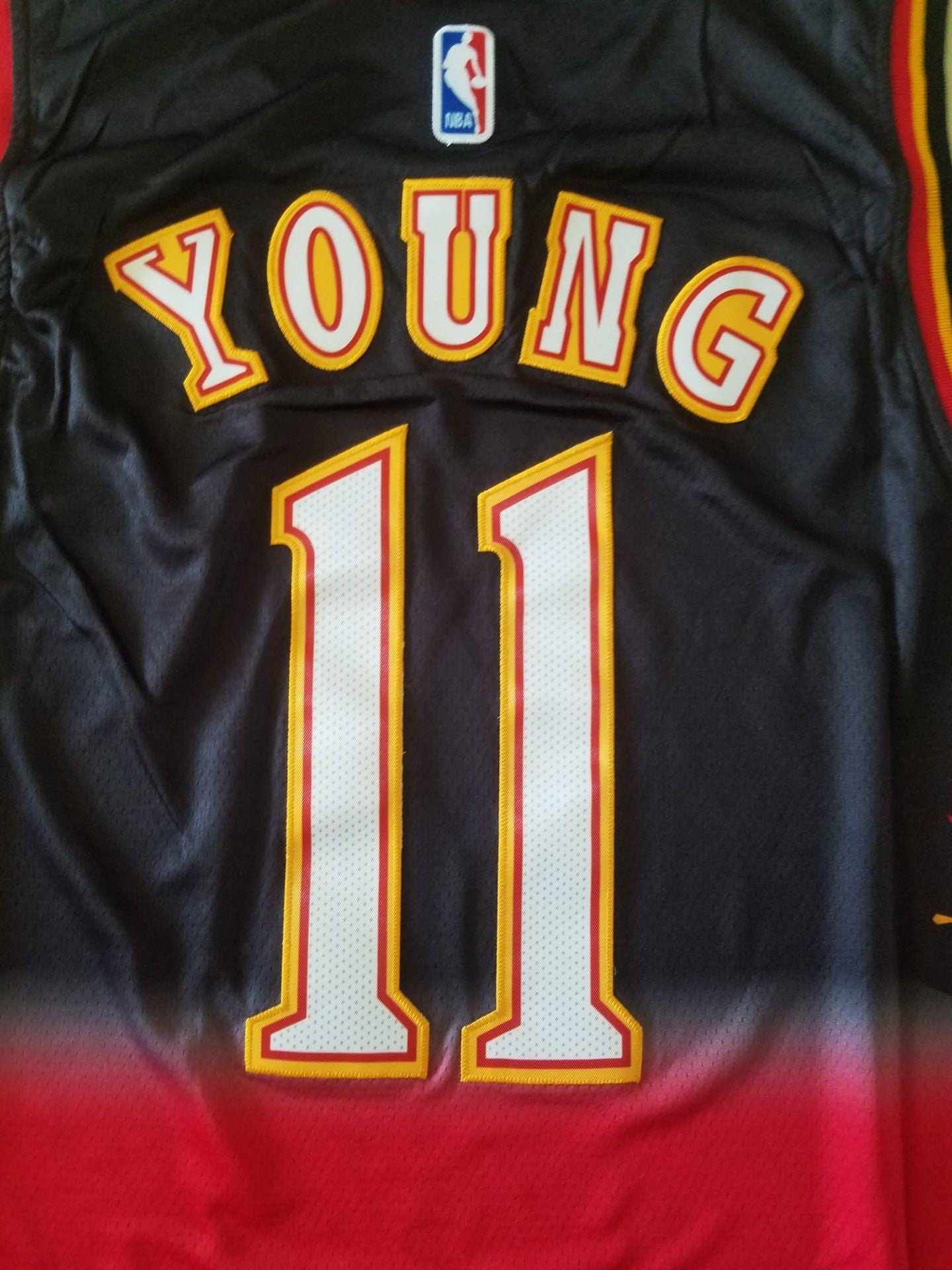 Men's Atlanta Hawks Trae Young #11 NBA Swingman Jersey1 - Retro Red