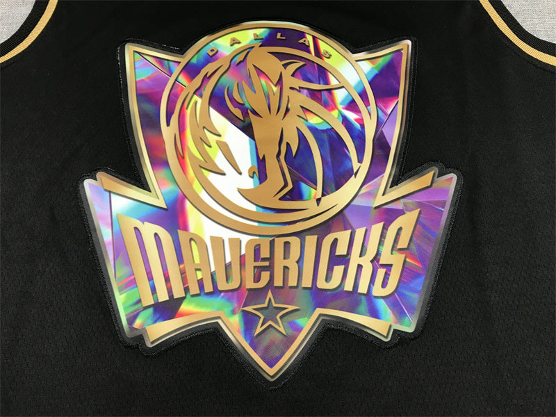 Men's Dallas Mavericks Luka Doncic #77 Black Swingman Player Jersey1