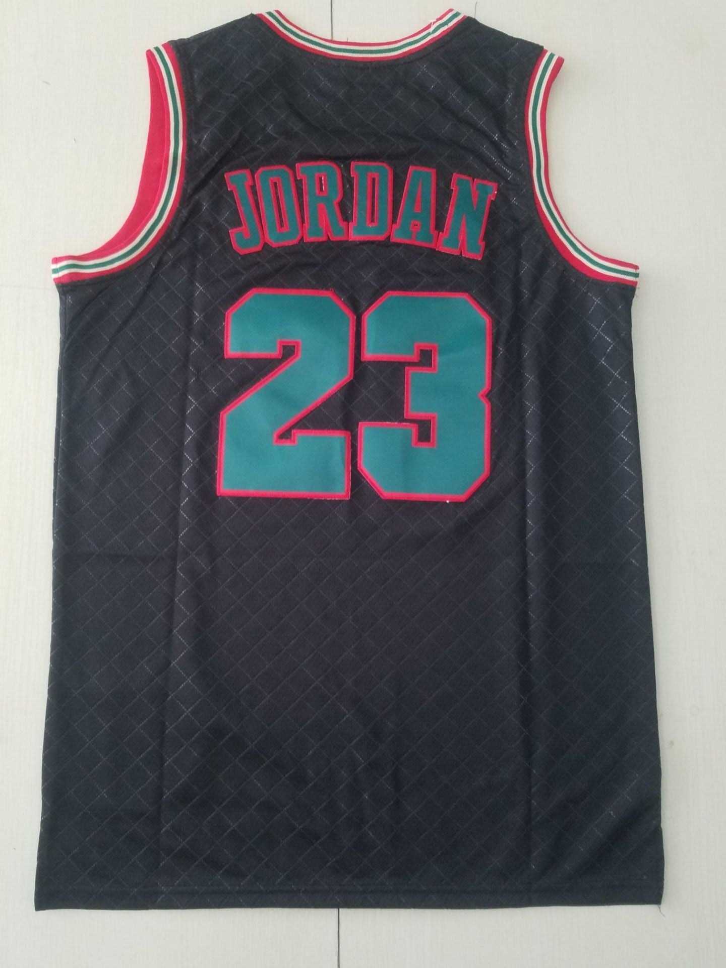 Men's Chicago Bulls Michael Jordan 1997-98 Hardwood Classics Swingman Jersey1