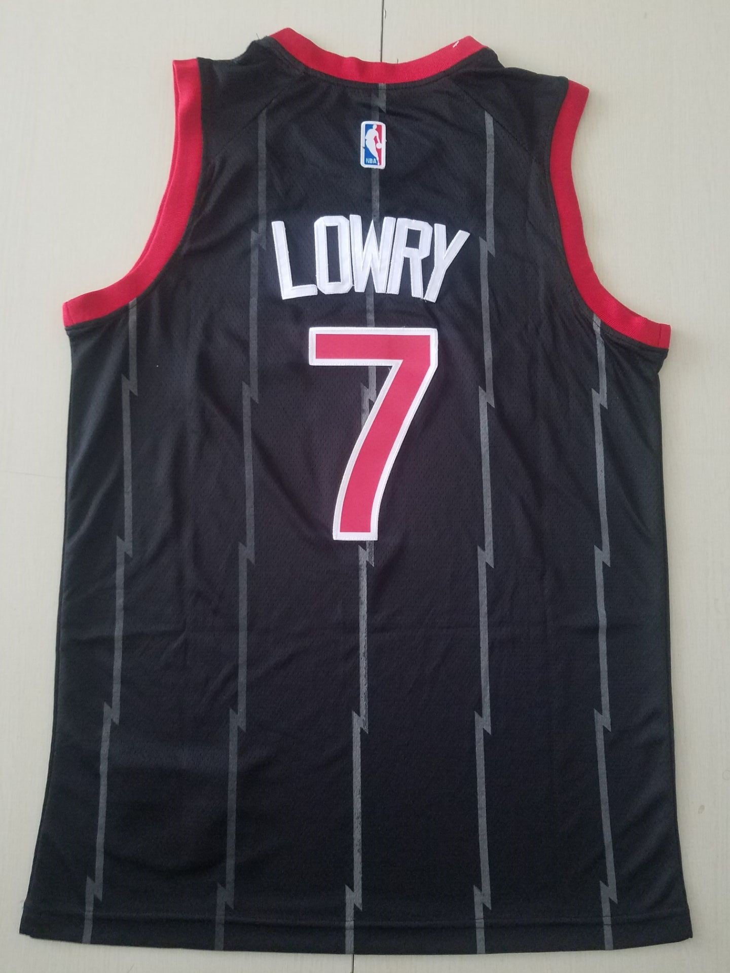 Men's Toronto Raptors Kyle Lowry Black 2020/21 Swingman Jersey1