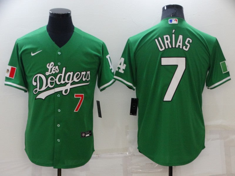 Men's Los Angeles Dodgers Julio Urias #7 Green Stitched Jersey1