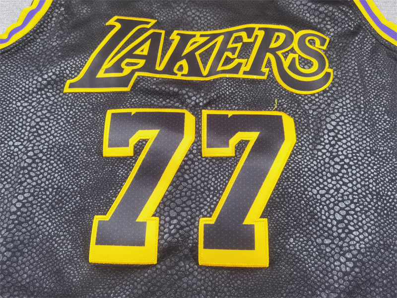 Men's Los Angeles Lakers Luka Doncic #77 Black Swingman Jersey1