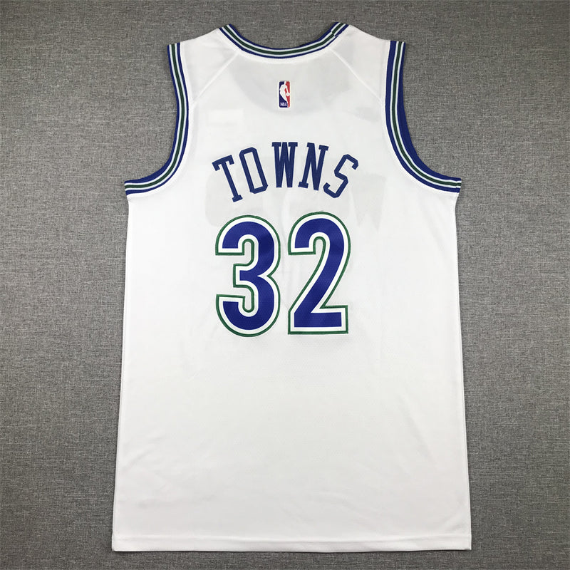 Men's Minnesota Timberwolves Karl-Anthony Towns #32 White Swingman Player Jersey1