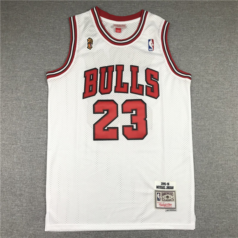 Men's Chicago Bulls Michael Jordan 1995-96 Hardwood Classics Swingman Jersey1