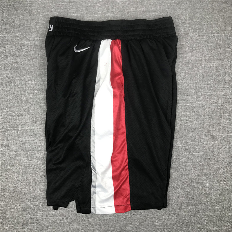 Men's Portland Trail Blazers Black Pocket Shorts1