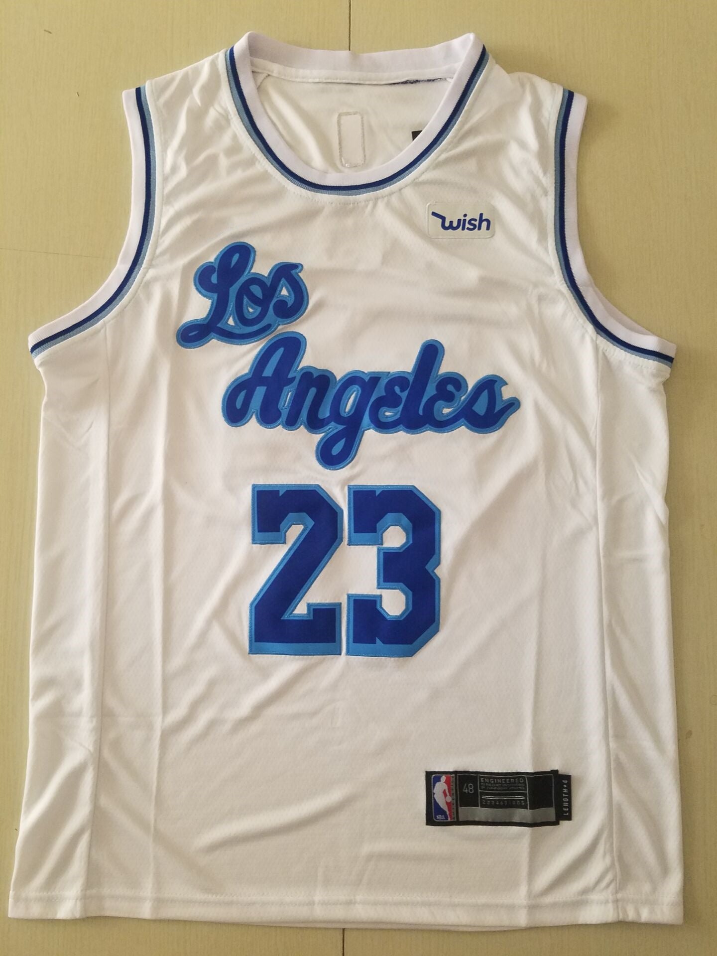 Men's Los Angeles Lakers LeBron James #23 White Swingman Player Jersey1
