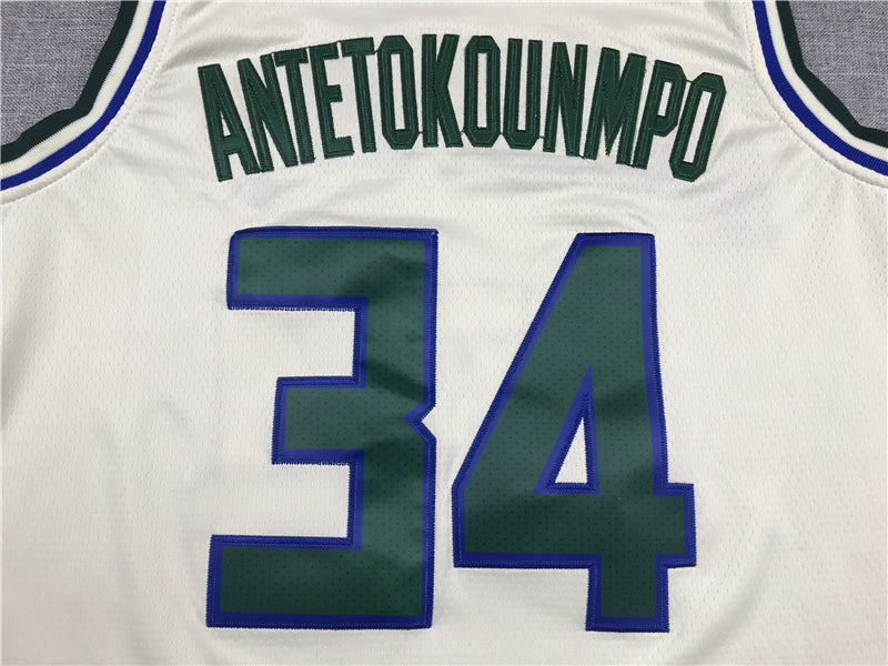 Men's Milwaukee Bucks Giannis Antetokounmpo #34 White Replica Player Jersey1