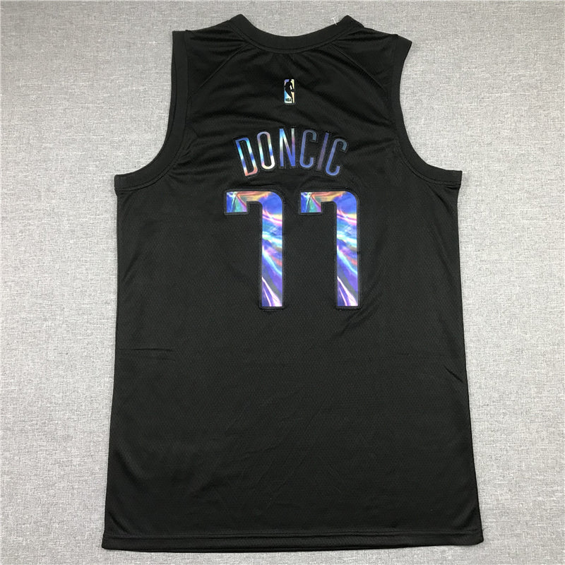 Men's Dallas Mavericks Luka Doncic #77 Black Swingman Game Jersey1