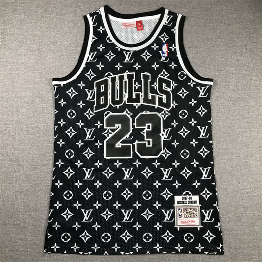 Men's Chicago Bulls Michael Jordan Mitchell & Ness Black 1997-98 Hardwood Classics Authentic Jersey1