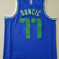 Men's Dallas Mavericks Luka Doncic #77 Blue Classics Swingman Jersey1