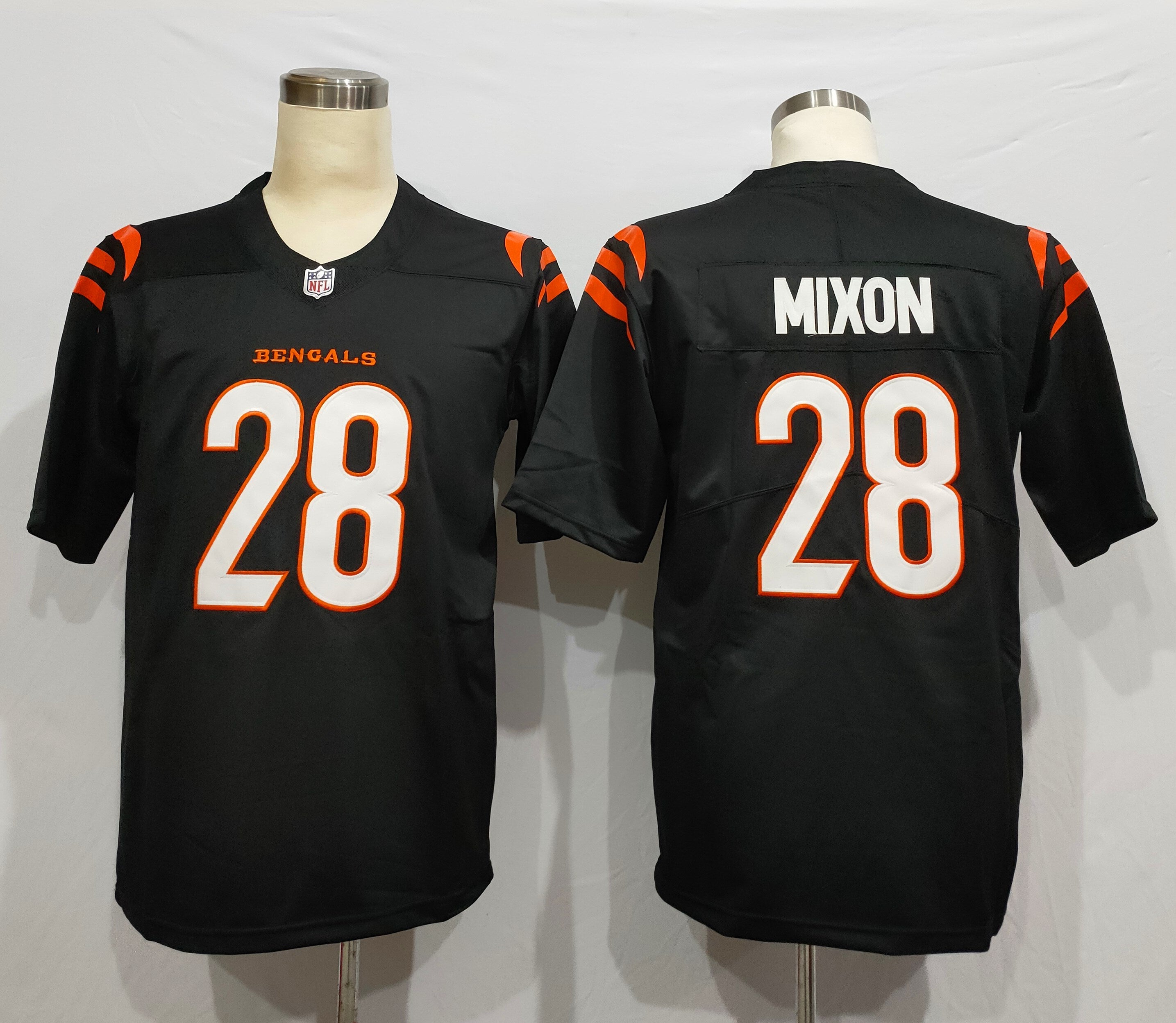 Men's Cincinnati Bengals Joe Mixon #28 Black Game Player Jersey2