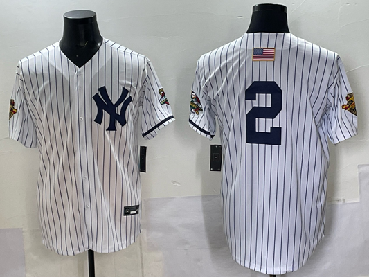 Men's New York Yankees Derek Jeter #2 White Alternate Replica Player Jersey
