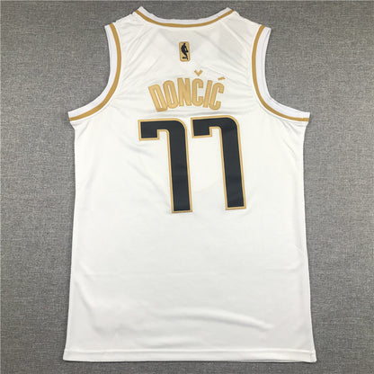 Men's Dallas Mavericks Luka Doncic #77 White Replica Jersey1