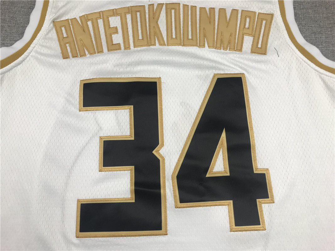 Men's Milwaukee Bucks Giannis Antetokounmpo #34 White Swingman Jersey1