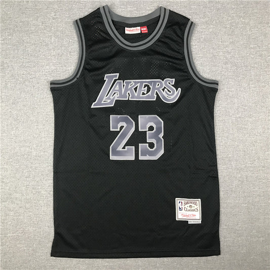 Men's Los Angeles Lakers LeBron James Black Hardwood Classics Swingman Jersey1