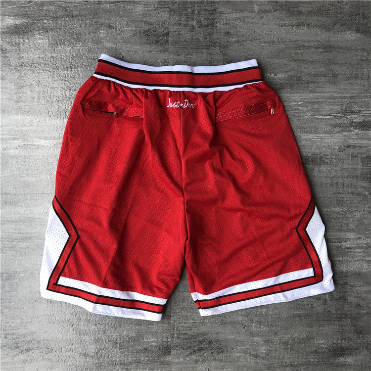 Men's NWT Chicago Bulls 1997-98 Vintage Basketball Game Shorts1 Red