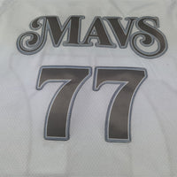 Men's Dallas Mavericks Luka Doncic #77 White 2024/25 Swingman Player Jersey1 - City Edition