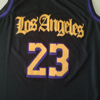 Men's Los Angeles Lakers LeBron James #23 Black Swingman Jersey1