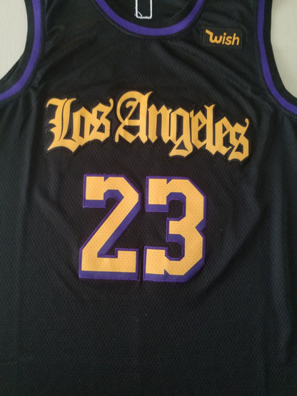 Men's Los Angeles Lakers LeBron James #23 Black Swingman Jersey1