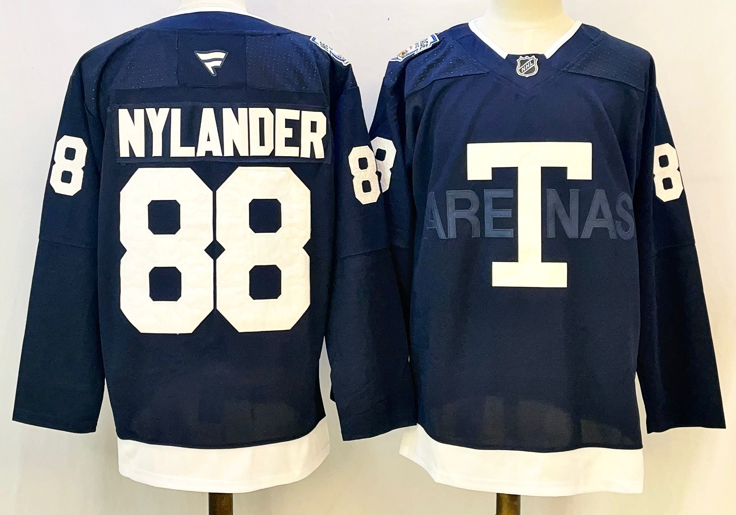 Men's Toronto Maple Leafs William Nylander #88 Black Retro Version Player Jersey
