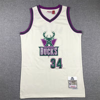 Men's Milwaukee Bucks Giannis Antetokounmpo #34 Cream Chainstitch Swingman Jersey1