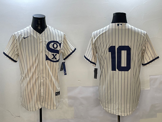 Men's Chicago White Sox Yoan Moncada #10 Cream Replica Player Jersey1