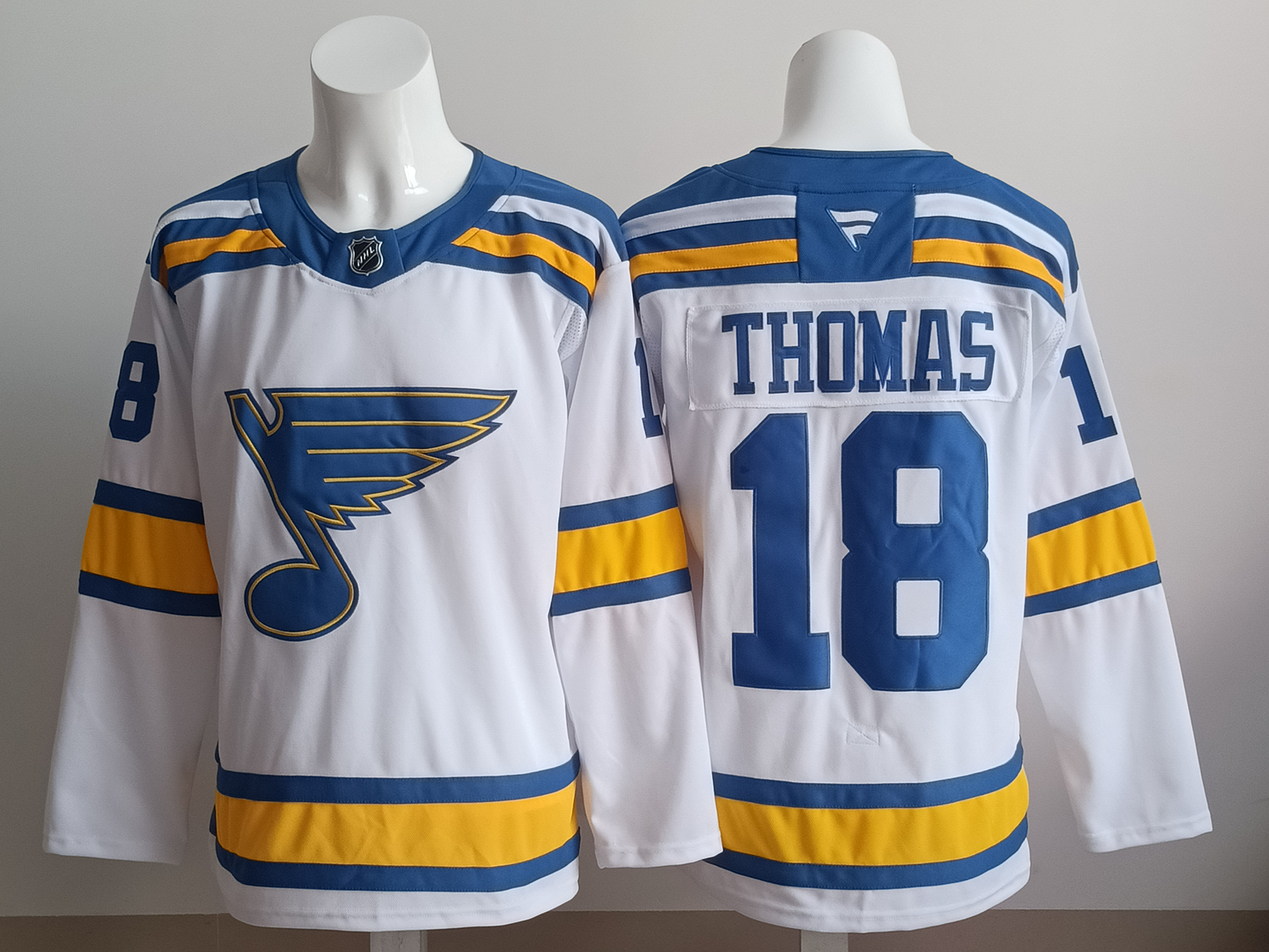 Men's St. Louis Blues Robert Thomas #18 White Breakaway Player Jersey