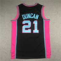 Men's San Antonio Spurs Tim Duncan Black 1998/99 Classics Swingman Player Jersey1